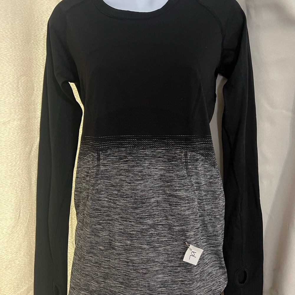 lululemon athletica Black and Gray Long Sleeve Top